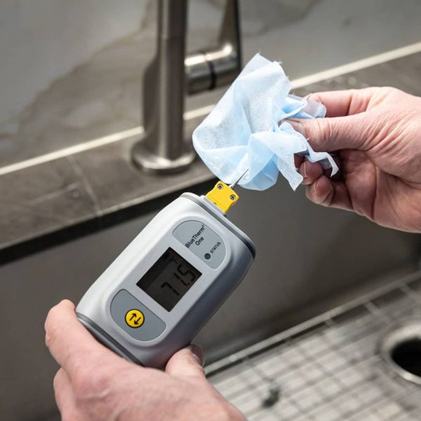 Cleaning Wipes, 1,000 wipes Quick Release Dispenser Pack - Image 2